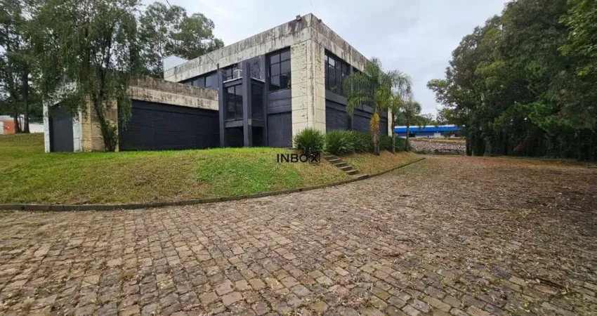 INBOX CIA IMOBILIÁRIA ALUGA SALA COM 800M² LOCALIZADA NO BAIRRO LICORSUL NA CIDADE DE BENTO GONÇALVES