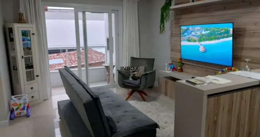 APARTAMENTO TOTALMENTE MOBILIADO DE DOIS QUARTOS NO CENTRO DE GARIBALDI