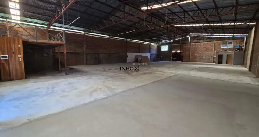 Pavilhão com 750m² localizado no distrito industrial de tamandaré na cidade de garibaldi