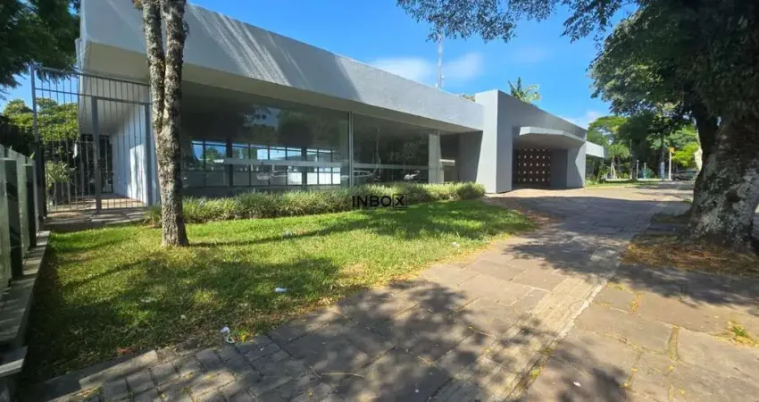 Sala comercial com 780m² e ampla área de estacionamento privativo localizada na via gastronômica na cidade de bento gonçalves