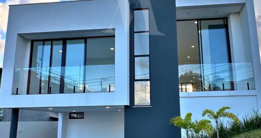 Casa no Condomínio Novo Leblon