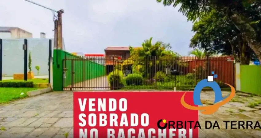 Imperdível Casa à Venda em Curitiba-PR, Bairro Bacacheri: 4 Quartos, 2 Suítes, 6 Salas, 5 Banheiros, 3 Vagas, 398m²!