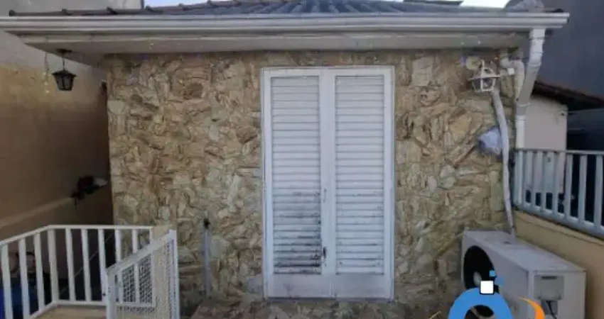 ? SOBRADO À VENDA ? R$ 695.000,00 ? Área construída: 115 m² ? Dormitórios: 4 ? Banheiros: 2