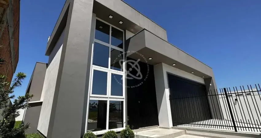CASA CONTEMPORÂNEA COM PISCINA