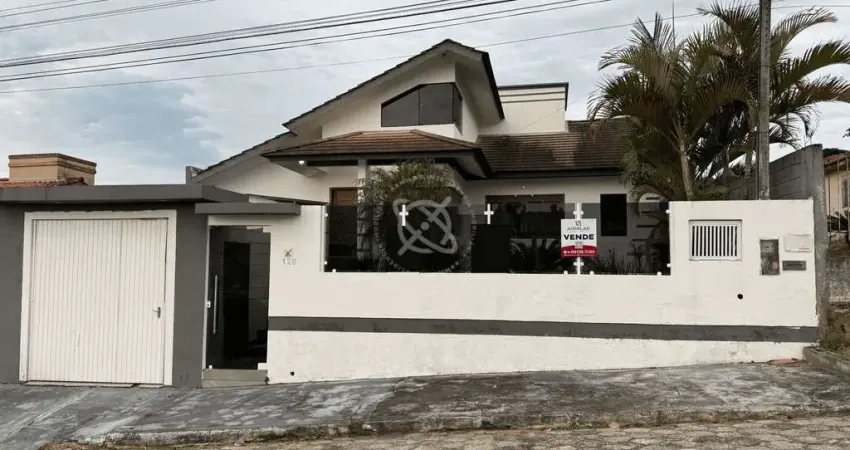 Casa com 2 quartos à venda na Rua Bertolino Soares de Araújo, 128, Coloninha, Araranguá