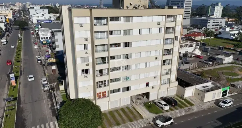 Monte carlo - apartamento com amplo espaço interno, no centro de araranguá