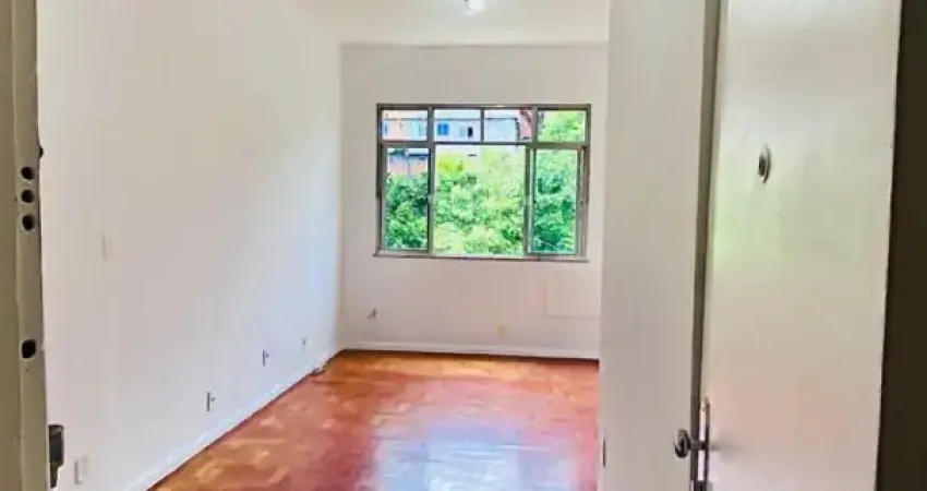 Kitnet / Stúdio à venda na Rua Pedro Américo, 166, Catete, Rio de Janeiro