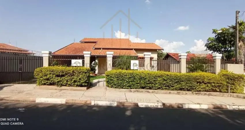 Casa para Venda em São Pedro, Colinas de São Pedro, 3 dormitórios, 1 suíte, 2 banheiros, 5 vagas