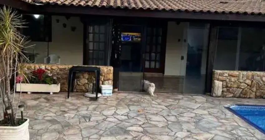 Casa para Venda em São Pedro, JARDIM ITALIA, 3 dormitórios, 1 suíte, 2 banheiros, 3 vagas