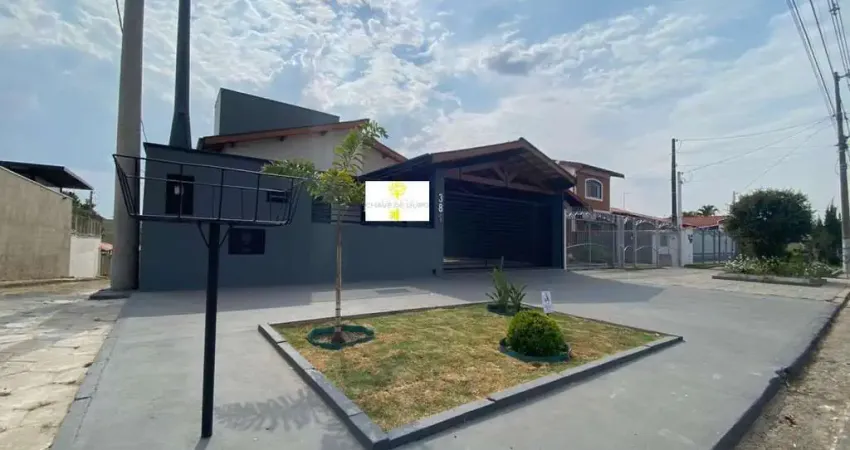 Casa para Venda em Águas de São Pedro, Jardim Iporanga, 3 dormitórios, 3 suítes, 2 banheiros