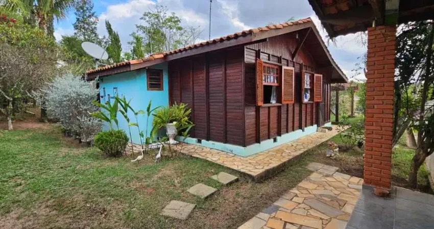 Chácara para Venda em São Pedro, Alpes das Águas, 3 dormitórios, 1 suíte, 1 banheiro
