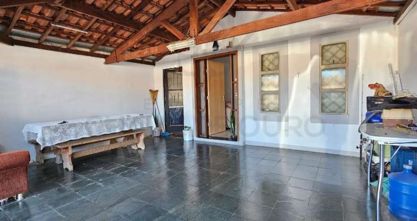 Casa para Venda em São Pedro, Recanto das Àguas, 2 dormitórios, 1 banheiro, 2 vagas