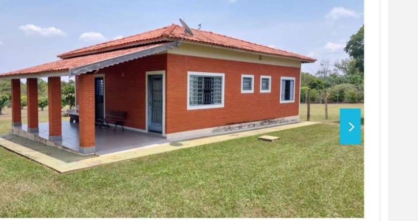 Chácara para Venda em São Pedro, Alpes das Águas, 3 dormitórios, 1 suíte, 2 vagas