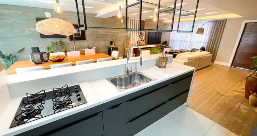 Casa com 3 suítes | 247 m² privativos | Vista para o Parque Barigui | R$ 1.849.000 | Santo Inácio |  R$ 1.849.000
