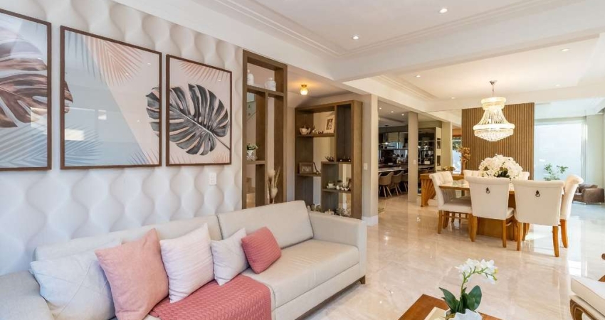Lar perfeito, casa não geminada em cond. fechado em Santa Felicidade, 3 dormitórios sendo 2 suítes, espaço gourmet, ático charmoso $2.500.000,00