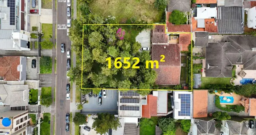 Terreno à venda na Rua Camões, 1735, Hugo Lange, Curitiba