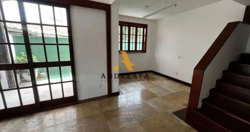 Casa em condomínio fechado com 4 quartos para alugar na Avenida Lúcio Costa, 4250, Barra da Tijuca, Rio de Janeiro