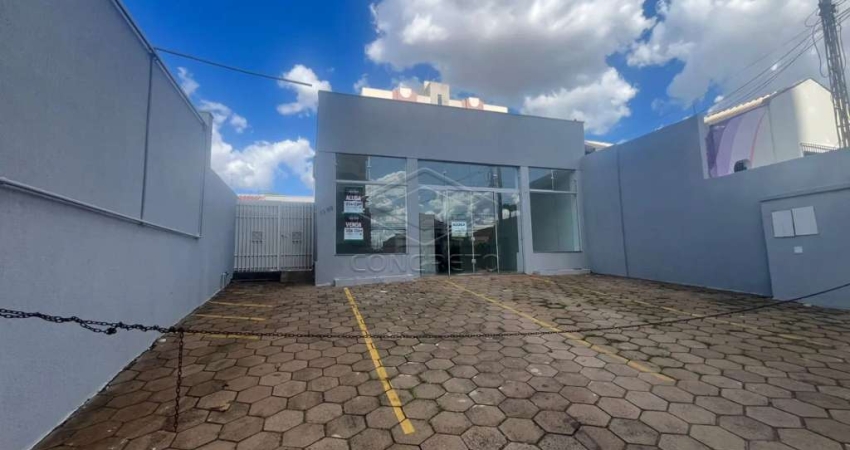Excelente Ponto comercial - Rua 13 de Maio.