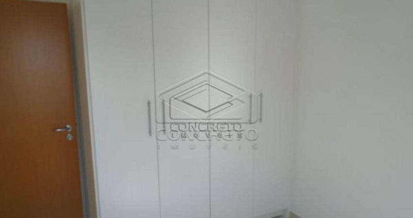 Apartamento com 2 quartos para alugar na Vila Maracy, Bauru 