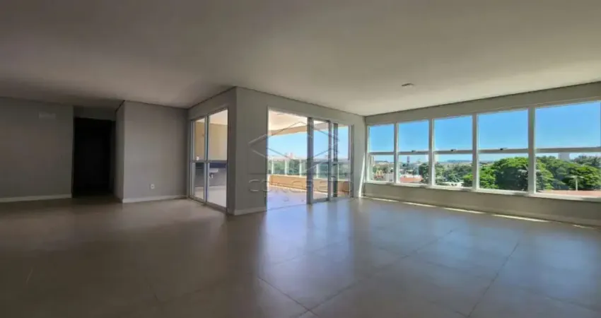 Apartamento com 3 quartos para alugar na Vila Assis, Jaú