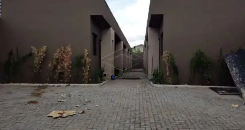 KITNET RECÉM CONSTUÍDA E MOBILIADA. PRÓXIMO DO CONFIANÇA DA CASTELO, BAURU/SP