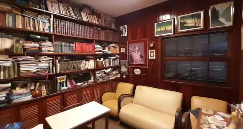 Casa com 3 quartos para alugar no Jardim Regina, Jaú 