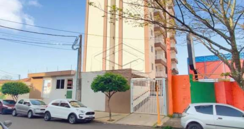 APARTAMENTO COM ÓTIMA LOCALIZAÇÃO