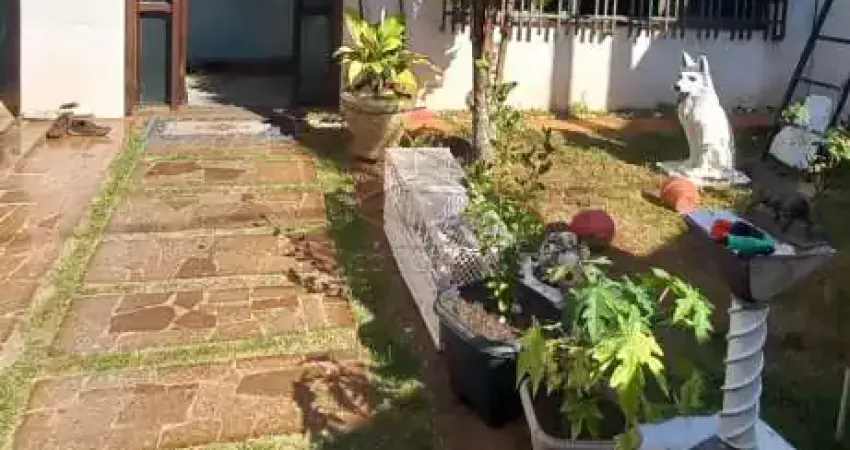 Casa com 3 quartos à venda no Centro, Jaú