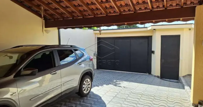 Casa 03 Dormitórios a Venda
