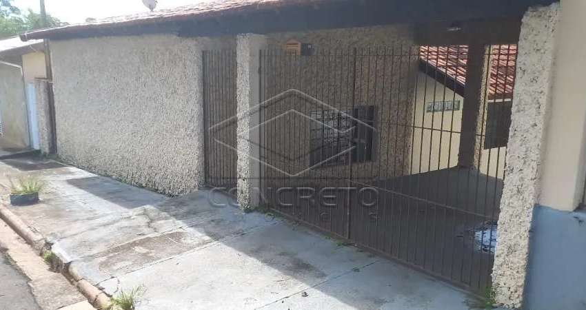 Casa com 4 quartos à venda no Centro, Agudos 