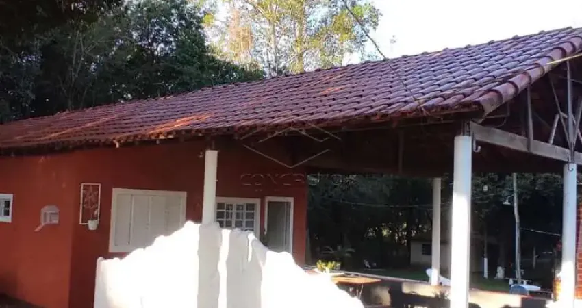 Fazenda à venda no Chácaras Cardoso, Bauru 