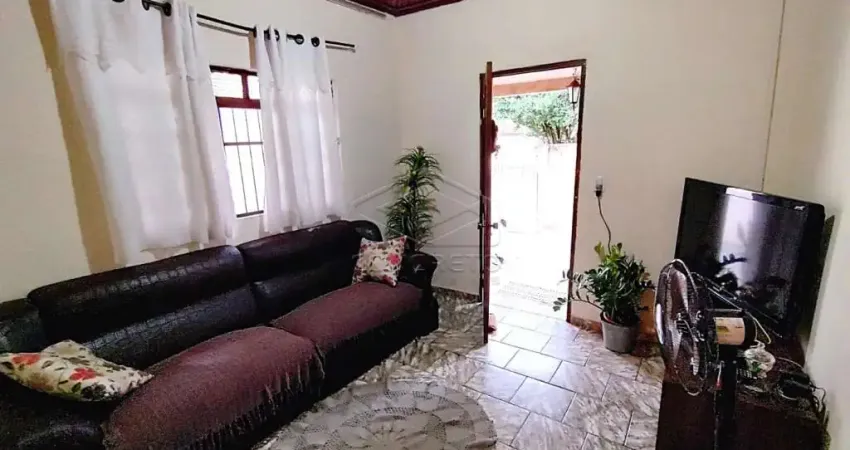 Casa com 3 quartos à venda no Jardim Ubirama, Lençóis Paulista 