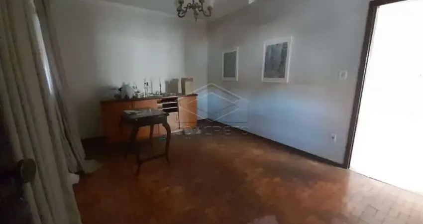 Casa com 3 quartos à venda no Jardim Alvorada, Jaú 