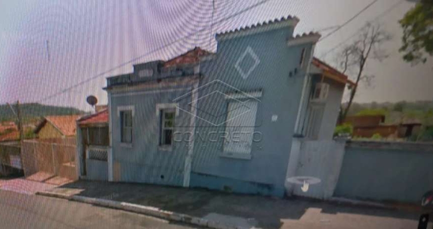 Casa com 3 quartos à venda no Centro, Agudos 