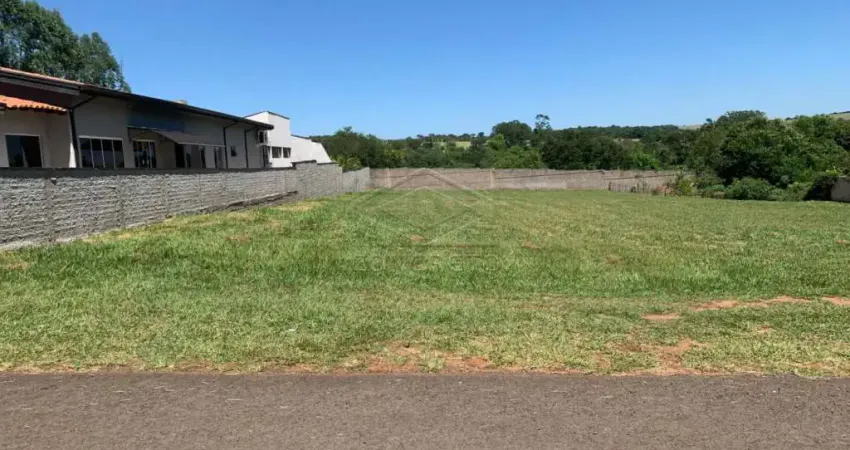 Terreno de 2.000m² no Condomínio Recanto dos Nobres II - Agudos