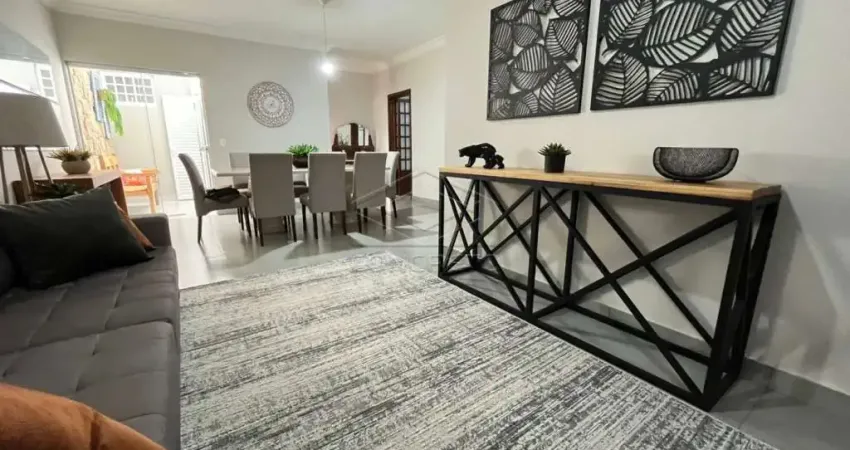 Casa com 4 quartos à venda no Centro, Jaú