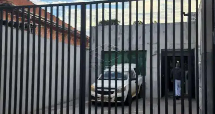 Excelente imóvel térreo, localizado no centro de Bauru.