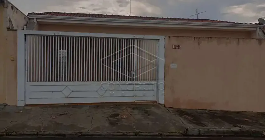 Casa com 4 quartos à venda na Vila Antártica, Bauru 