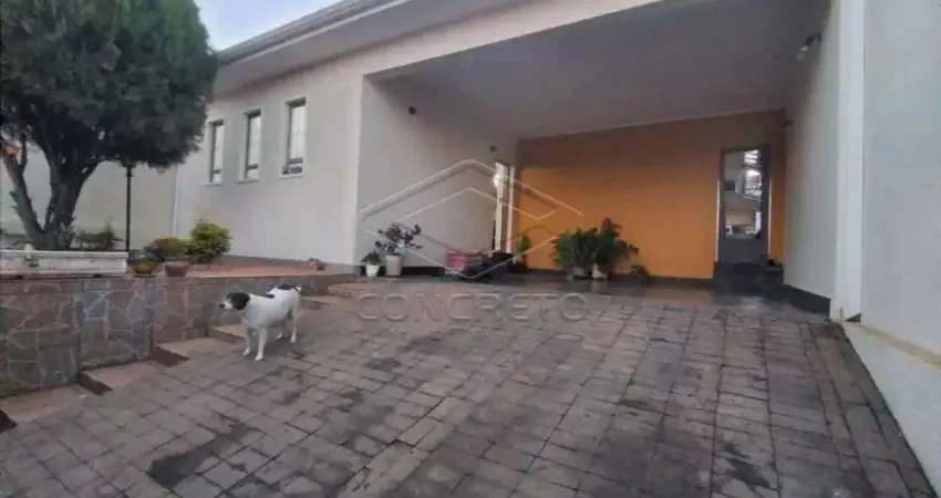 Casa com 3 quartos à venda na Vila Lemos, Bauru