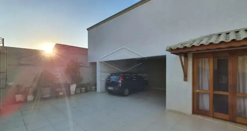 Casa com 3 quartos à venda no Alto, Botucatu