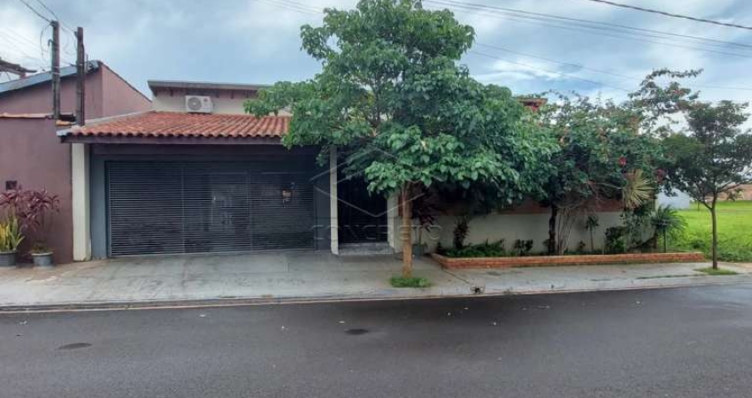 Casa com 3 quartos à venda no Jardim Solange, Bauru 