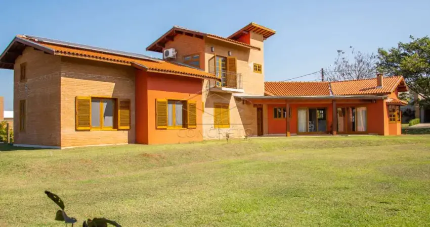 Casa em condomínio fechado com 4 quartos à venda no Residencial Parque Laguna I, Botucatu