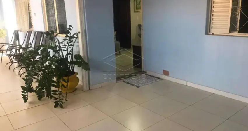 Casa com 3 quartos à venda no Jardim Ubirama, Lençóis Paulista 