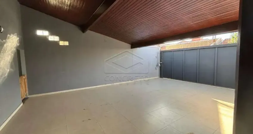 Excelente residência com 02 dormitórios - Bela Vista
