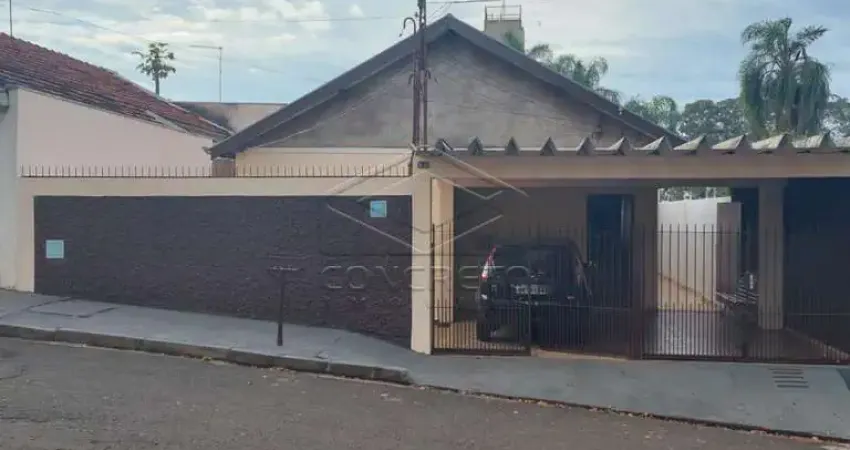 Casa com 3 quartos à venda na Vila Cardia, Bauru 