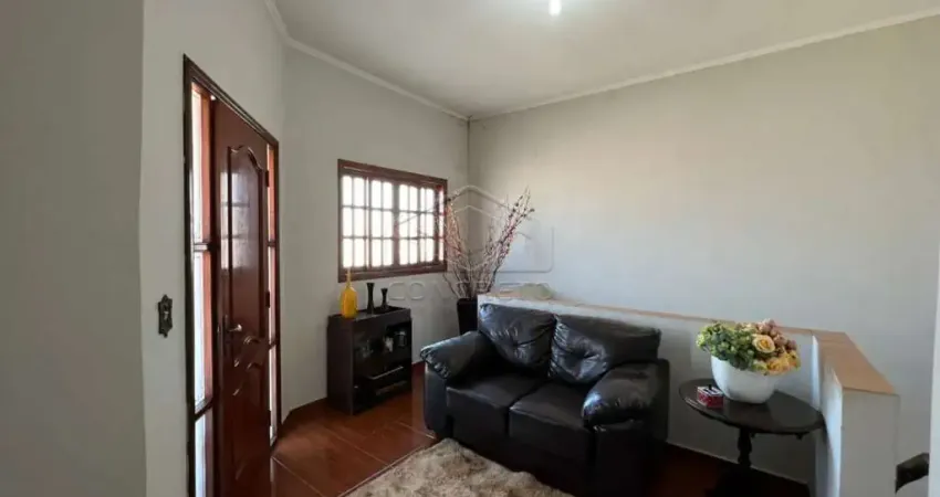 Casa com 4 quartos à venda na Vila Nossa Senhora Aparecida, Lençóis Paulista 