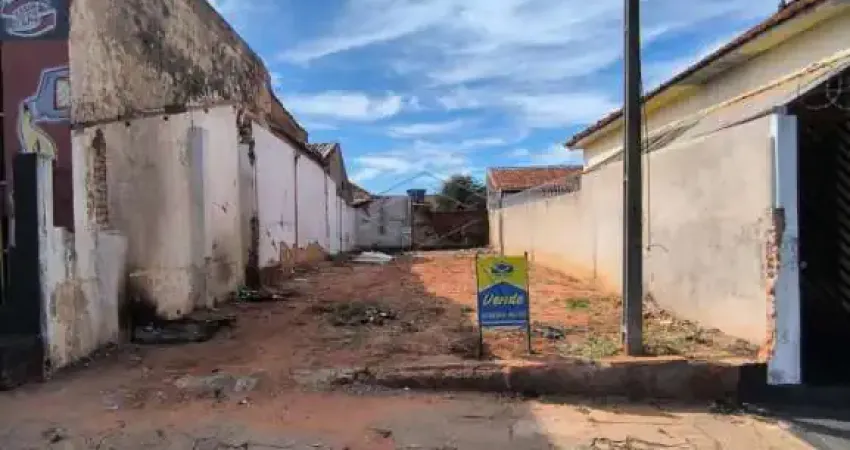 Lote na Vila Falcão - Aceita financiamento - Bauru/SP