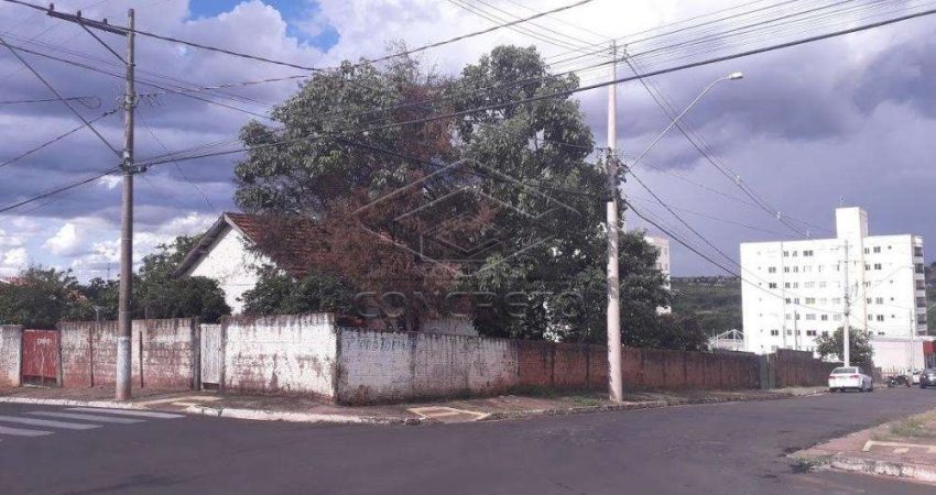 Casa à venda no Centro, Agudos 
