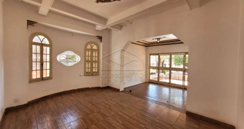 Casa com 4 quartos à venda no Centro, Jaú 