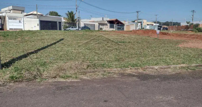 Casa à venda no Jardim Marcia, Agudos 